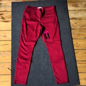 No boundaries size 13 mid-rise jeggings